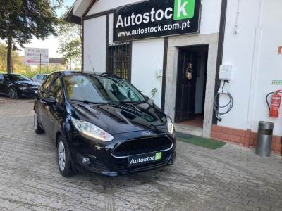 Carro usado Ford Fiesta 1.5 TDCi TITANIUM Diesel