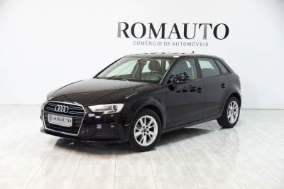 Carro usado Audi A3 Sportback 30 TFSI Gasolina