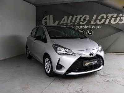 Carro usado Toyota Yaris 1.0 VVT-i Active Gasolina