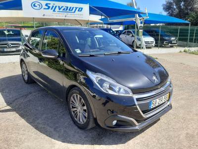 Carro usado Peugeot 208 1.2 SIGNATURE Gasolina