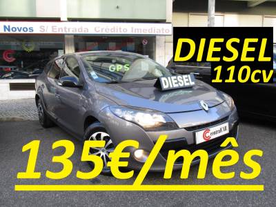 Carro usado Renault Mégane Sport Tourer Diesel 1.5 dCi Black Edition GPS 135€/Mês* Diesel