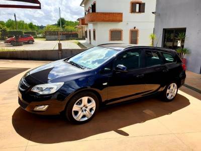 Carro usado Opel Astra Caravan 1.3 CDTi Cosmo Diesel