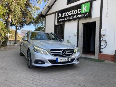 Carro usado Mercedes-Benz Classe E Bluetec Hybrid Avantgarde Híbrido (Gasóleo)