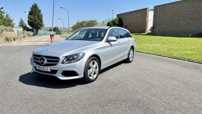 Carro usado Mercedes-Benz Classe C C 220 BlueTEC Avantgarde Aut. Diesel