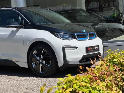 Carro usado BMW Série i 120Ah Elétrica