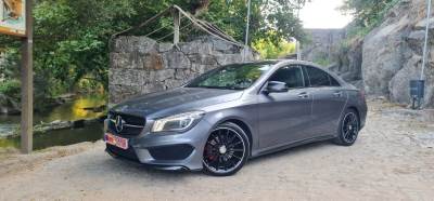 Carro usado Mercedes-Benz Classe CLA CDi AMG Line Aut. Diesel