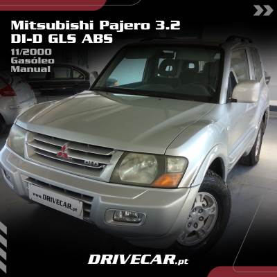 Carro usado Mitsubishi Pajero 3.2 DI-D GLS ABS Diesel