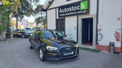 Carro usado Audi A3 Limousine 30 TDI Design Diesel