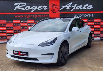 Carro usado Tesla Model 3 Standard RWD Plus Elétrica