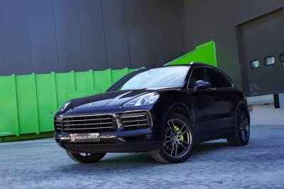 Carro usado Porsche Cayenne E-Hybrid Híbrido (Gasolina)