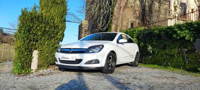 Carro usado Opel Astra GTC 1.3 CDTi Diesel