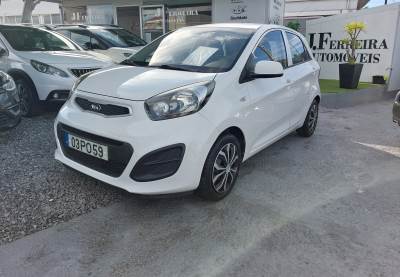 Carro usado Kia Picanto 1.0 CVVT More GPL Gasolina