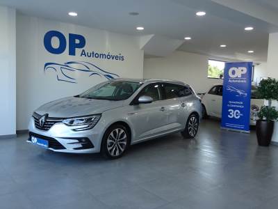 Carro usado Renault Mégane Sport Tourer 1.6 E-Tech Plug-In Hybrid Techno Híbrido (Gasolina)