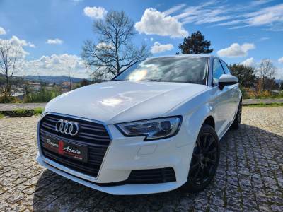 Carro usado Audi A3 Sportback 30 TDI S tronic Diesel