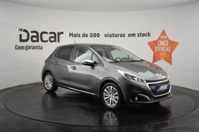 Carro usado Peugeot 208 1.2 PURETECH SIGNATURE Gasolina