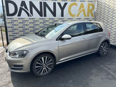 Carro usado VW Golf 1.6 TDi BlueMotion Confortline Diesel