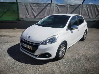 Carro usado Peugeot 208 1.6 BlueHDi Style Diesel