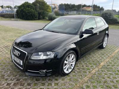 Carro usado Audi A3 1.8 TFSi Ambiente S tronic Gasolina