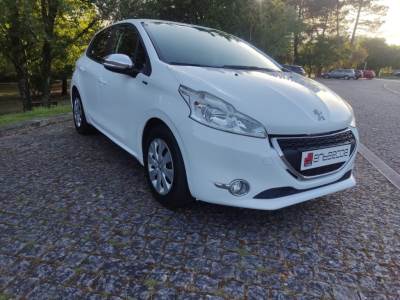 Carro usado Peugeot 208 1.2 VTi SE Style Gasolina