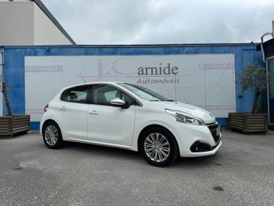 Peugeot 208 1.2 PureTech Allure Pack