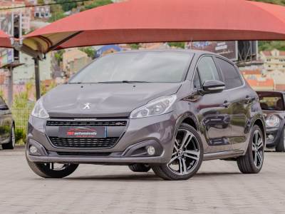 Carro usado Peugeot 208 1.2 PureTech GT Line Gasolina