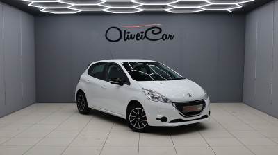 Carro usado Peugeot 208 1.6 e-HDi Active Diesel