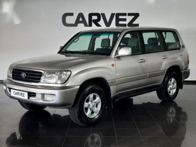 Carro usado Toyota Land Cruiser SW 4.2 TDi CA Diesel