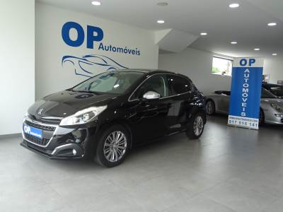 Carro usado Peugeot 208 1.6 BlueHDi Allure Diesel