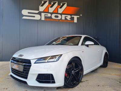 Carro usado Audi TT 2.0 TFSI S-line Gasolina