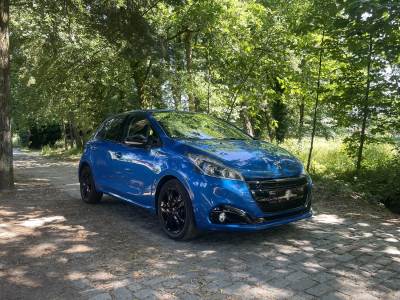 Carro usado Peugeot 208 1.6 BlueHDi Allure Diesel