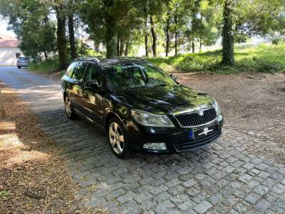 Carro usado Skoda Octavia Break 1.6 TDi Ambiente Diesel