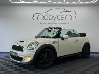 Carro usado MINI Cabrio Cooper SD Diesel