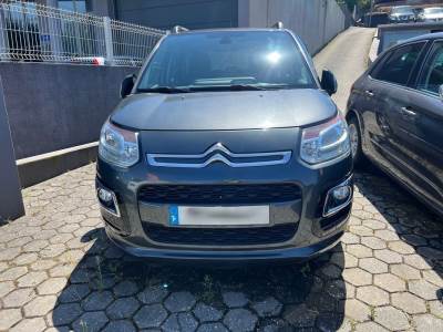 Carro usado Citroën C3 Picasso PureTech Exclusive Gasolina