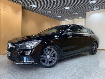 Carro usado Mercedes-Benz Classe CLA d Urban Aut. Diesel