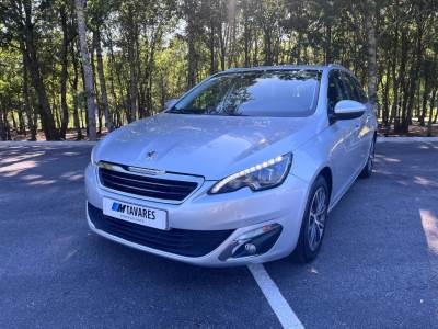 Carro usado Peugeot 308 SW BlueHDi 120 EAT6 Stop & Start Allure Diesel