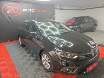 Carro usado Renault Mégane Sport Tourer 1.5 Blue dCi Zen Diesel