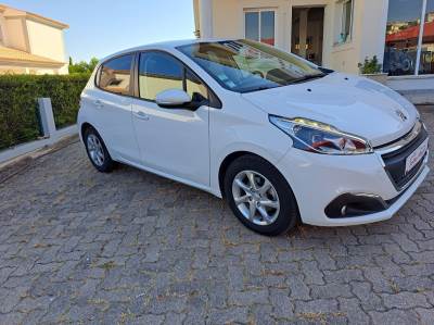 Carro usado Peugeot 208 1.2 PureTech Active Gasolina