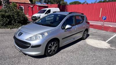 Carro usado Peugeot 207 SW 1.4 Sport Gasolina