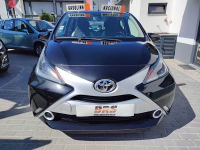 Toyota Aygo 1.0 X-Play Plus