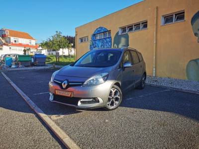 Carro usado Renault Grand Scénic 1.5 dCi Dynamique S SS Diesel