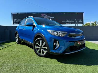 Carro usado Kia Stonic 1.0 T-GDI 120 Edition 7 Gasolina