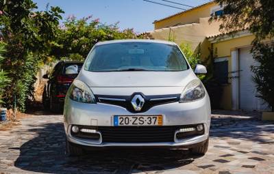 Carro usado Renault Scénic 1.5 dCi Bose Edition SS Diesel