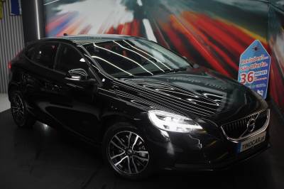 Carro usado Volvo V40 2.0 D3 Momentum | LED Diesel