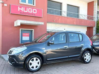 Carro usado Dacia Sandero 1.2 16V Confort Gasolina