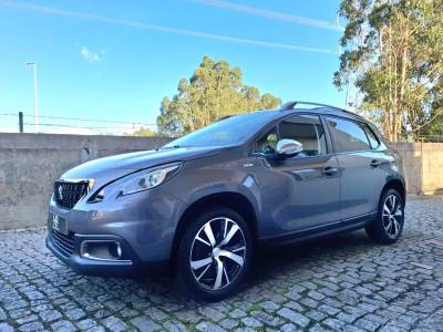 Carro usado Peugeot 2008 1.5 BlueHDi Signature Diesel