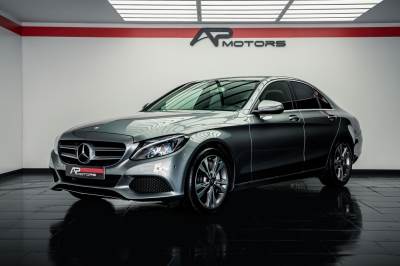 Carro usado Mercedes-Benz Classe C e Híbrido (Plug-In)