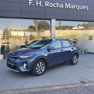 Carro usado Kia Stonic 1.2 Move Gasolina