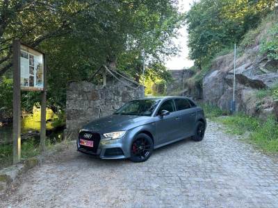 Carro usado Audi A3 Sportback 1.6 TDI S-line Diesel