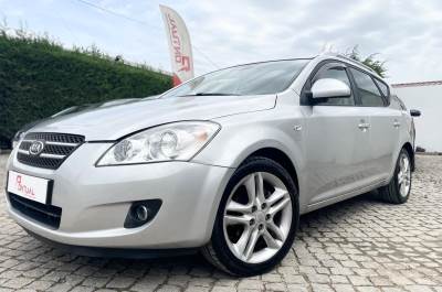 Carro usado Kia Ceed SW 1.6 CRDi LX Diesel