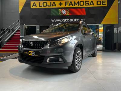 Carro usado Peugeot 2008 1.2i Active Gasolina